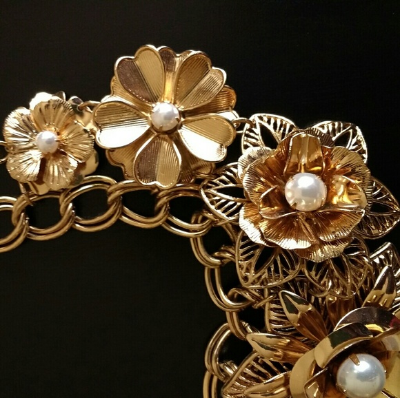 Gold & Pearl Floral Statement Necklace - Picture 6 of 7